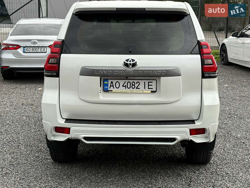 Toyota Land Cruiser Prado 2019