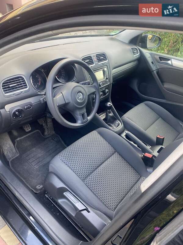 Volkswagen Golf 2010