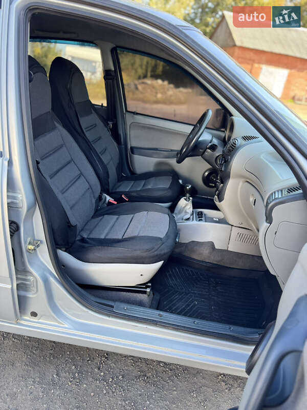 ВАЗ / Lada 1119 Калина 2010