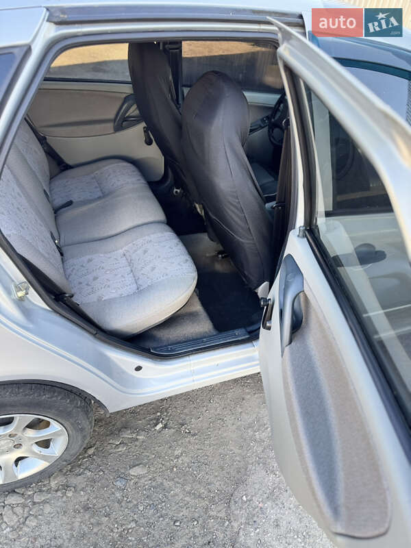 ВАЗ / Lada 1119 Калина 2010