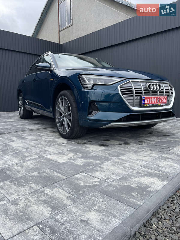 Audi-28