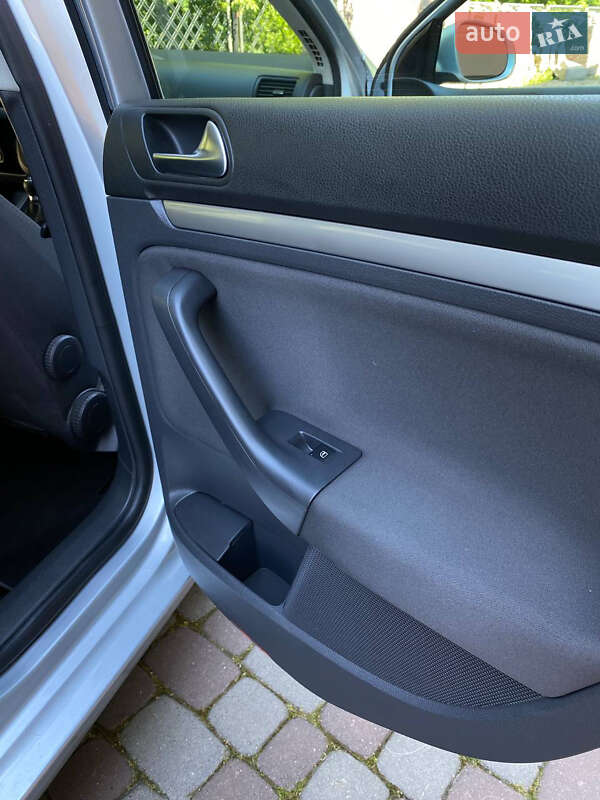 Volkswagen Golf 2007