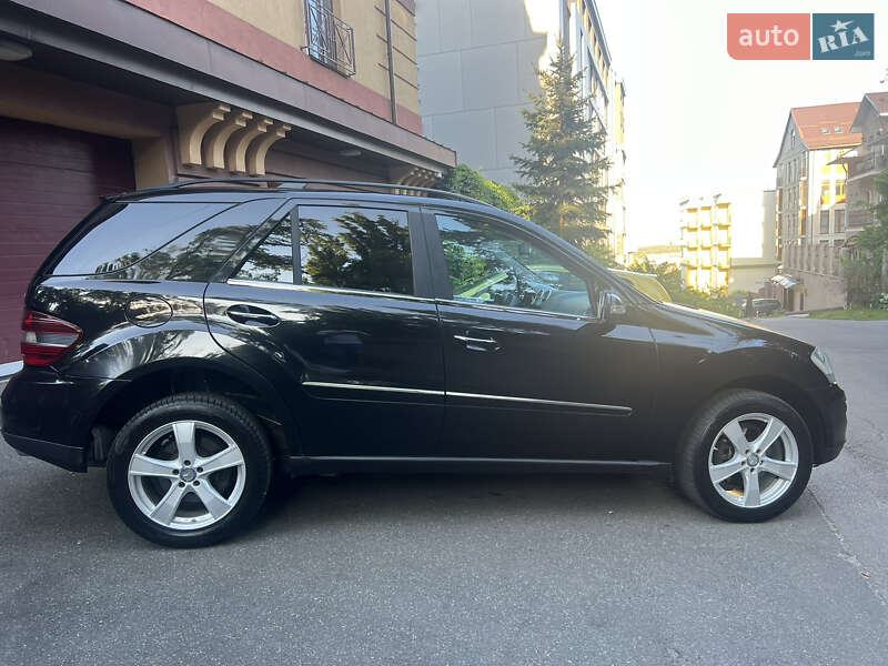 Mercedes-Benz M-Class 2007