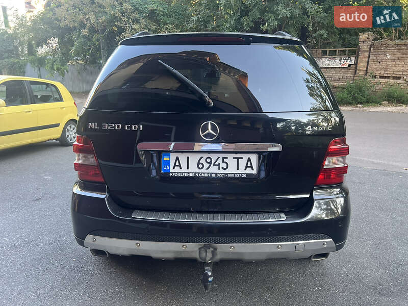 Mercedes-Benz M-Class 2007