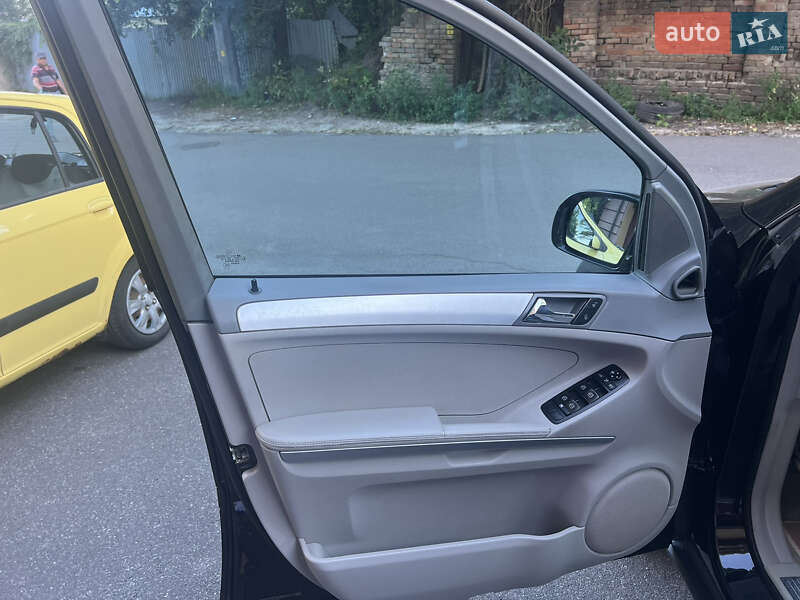 Mercedes-Benz M-Class 2007