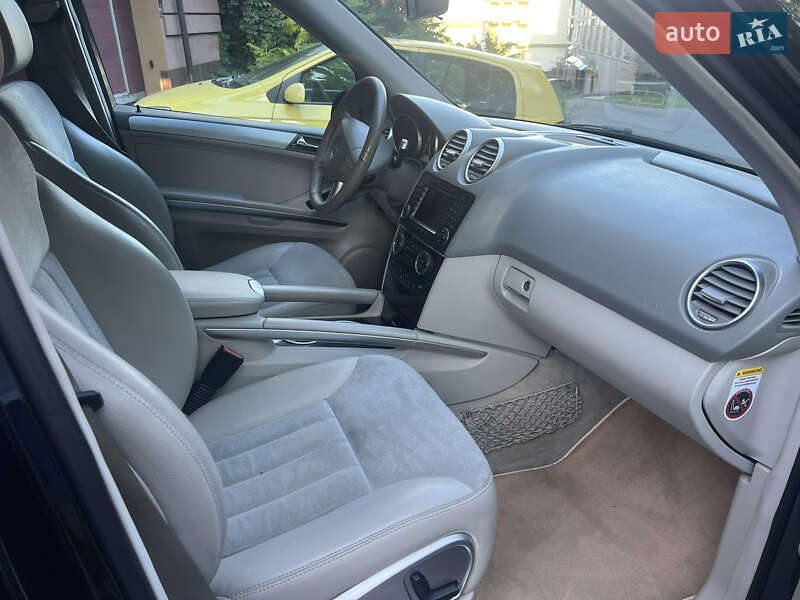 Mercedes-Benz M-Class 2007