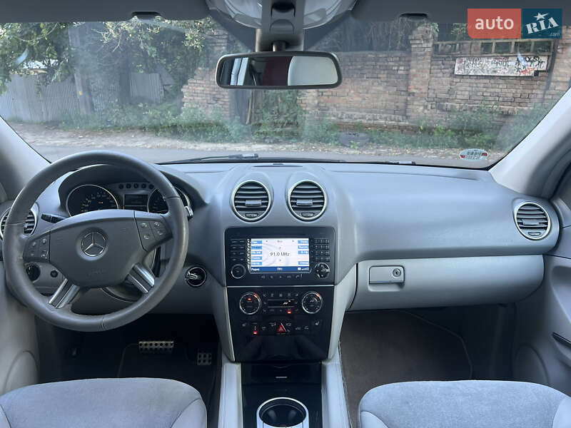 Mercedes-Benz M-Class 2007