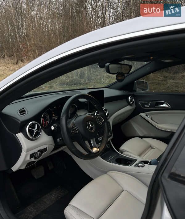 Mercedes-Benz CLA-Class 2017