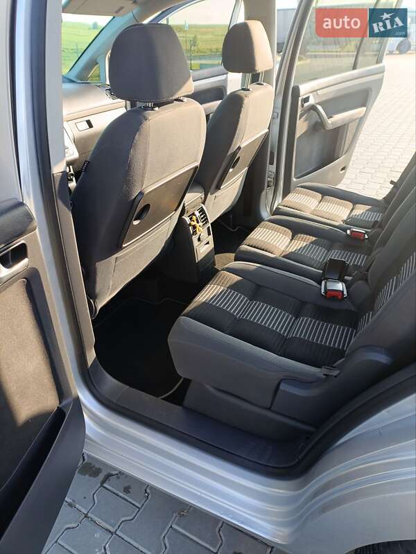 Volkswagen Touran 2008