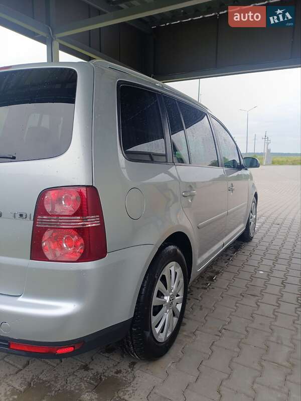 Volkswagen Touran 2008