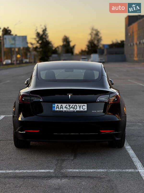 Tesla-3