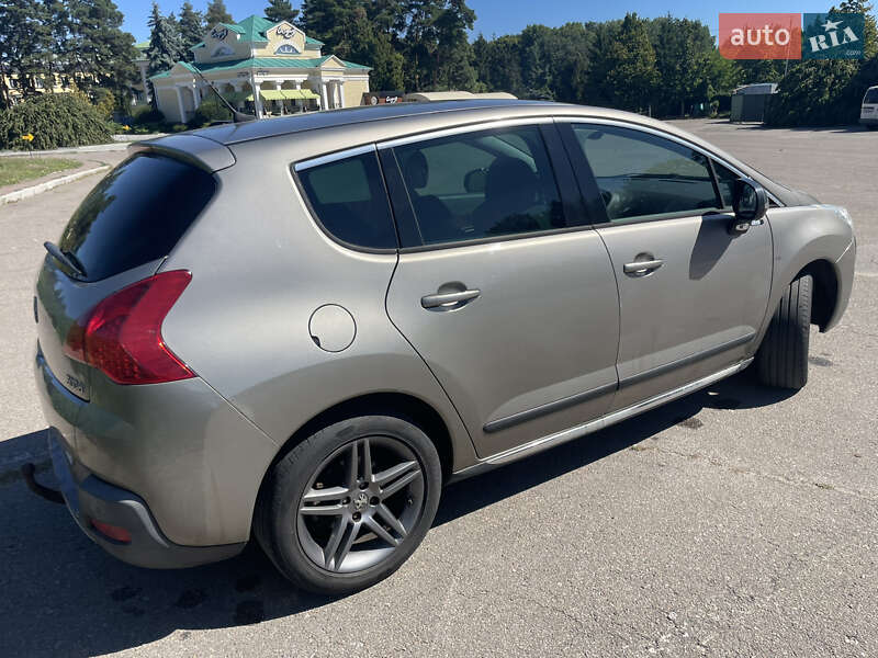 Peugeot 3008 2013