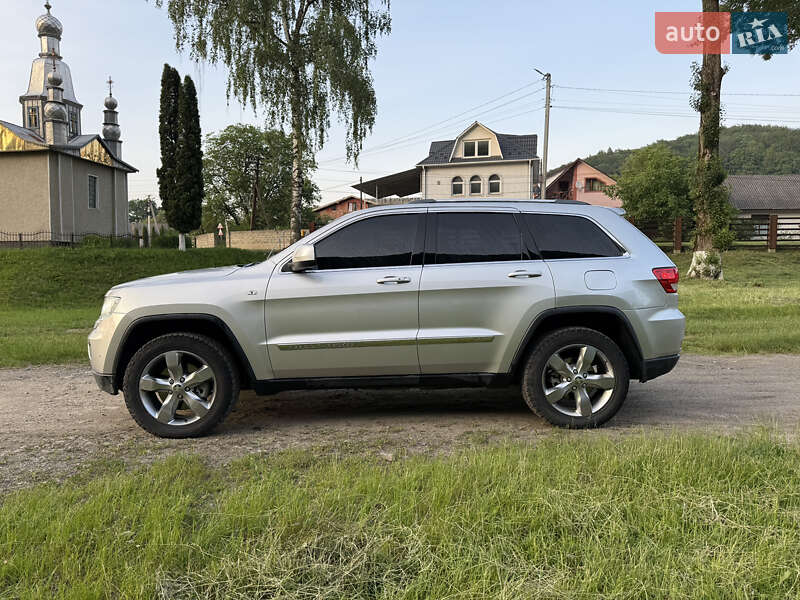 Jeep Grand Cherokee 2011