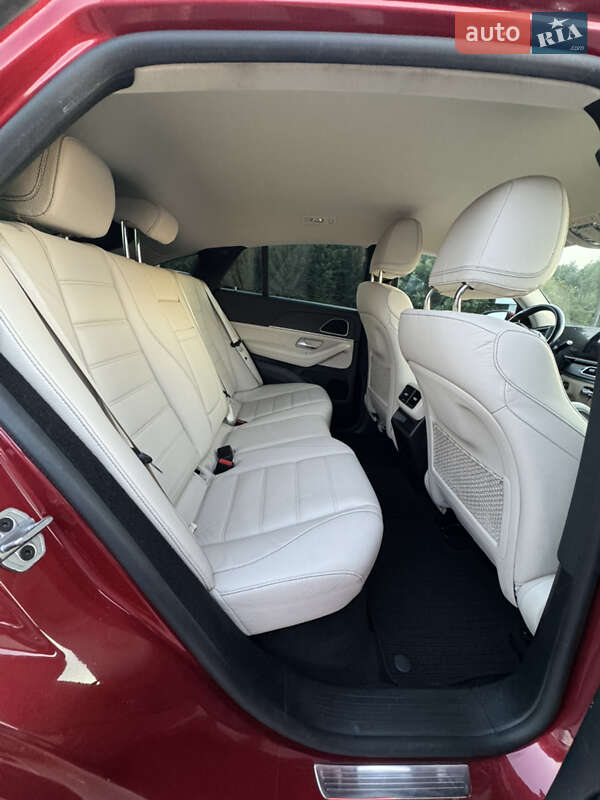 Mercedes-Benz GLE-Class 2021