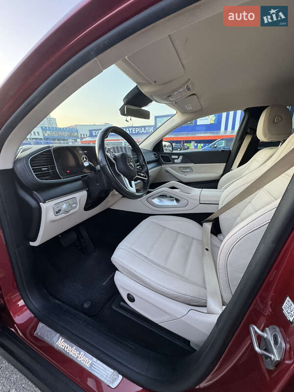 Mercedes-Benz GLE-Class 2021