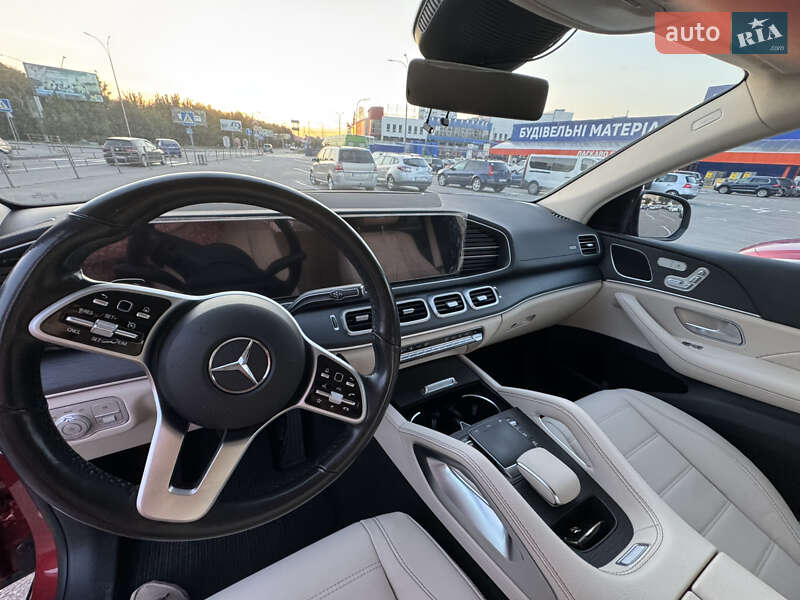 Mercedes-Benz GLE-Class 2021