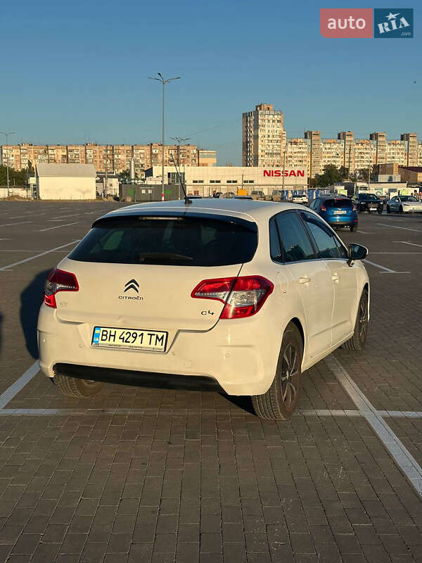 Citroen C4 2011