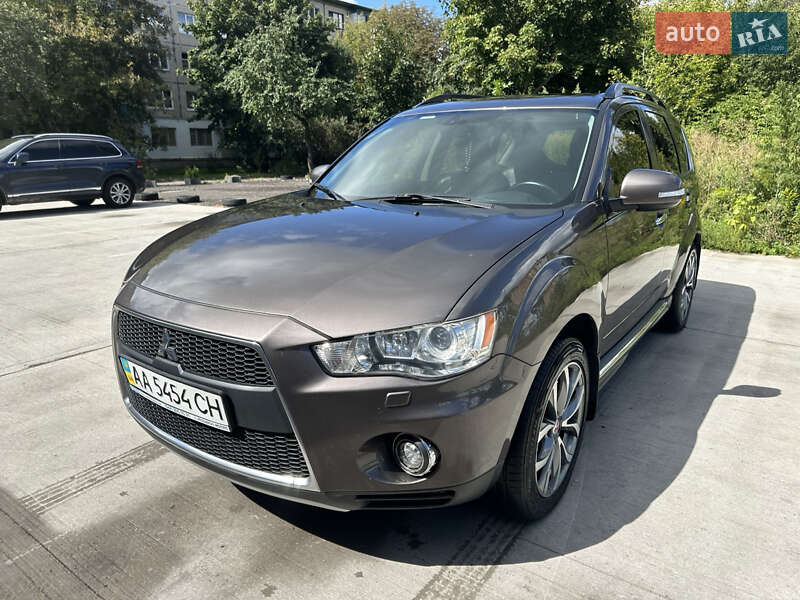 Mitsubishi-1
