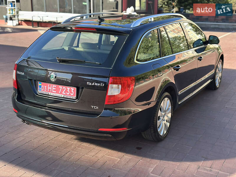 Skoda Superb 2012