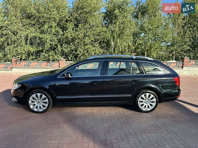 Skoda Superb 2012