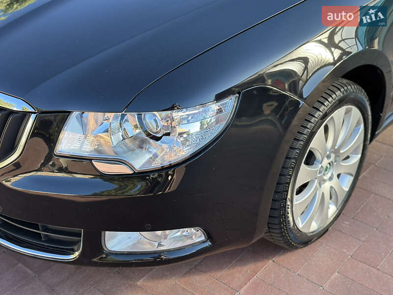 Skoda Superb 2012
