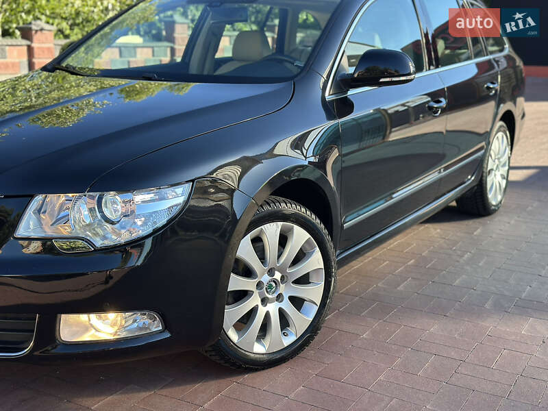 Skoda Superb 2012