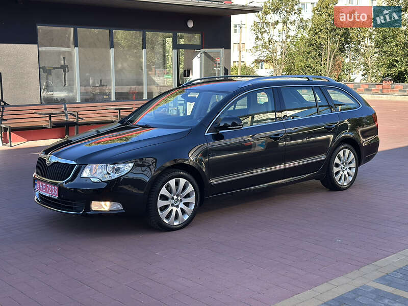 Skoda Superb 2012