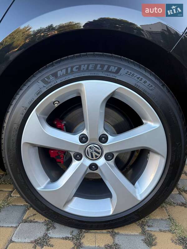 Volkswagen Golf GTI 2017