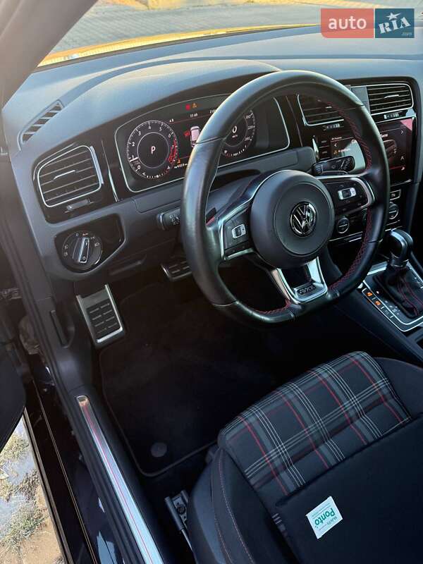 Volkswagen Golf GTI 2017