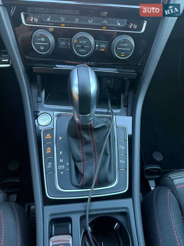 Volkswagen Golf GTI 2017