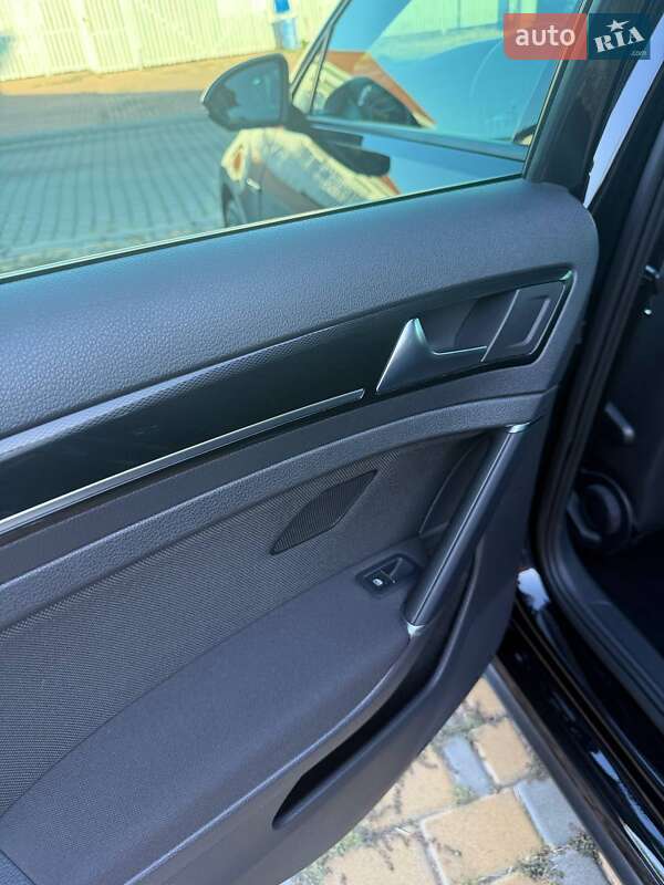 Volkswagen Golf GTI 2017