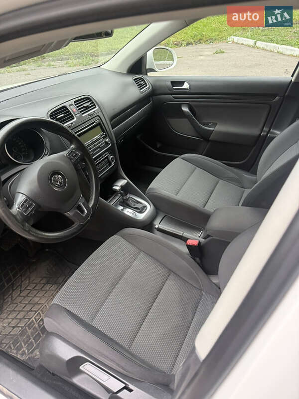 Volkswagen Golf 2010