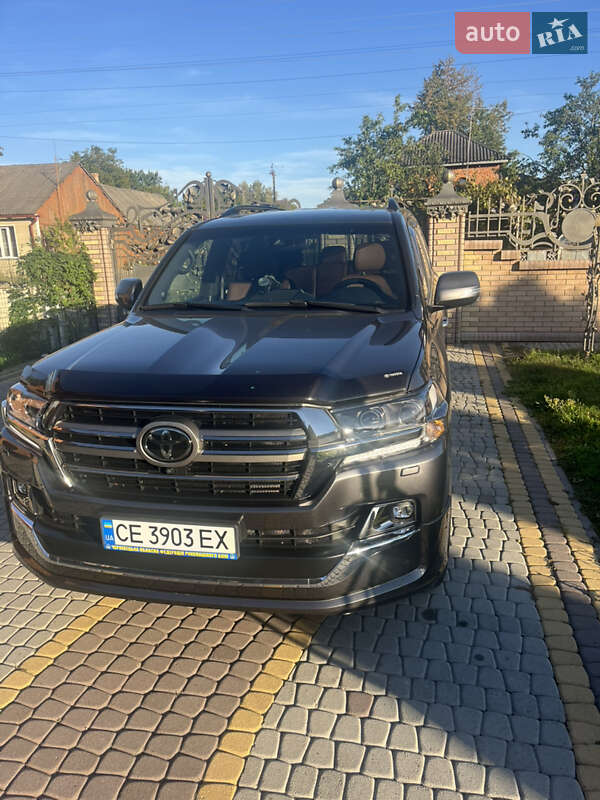 Toyota Land Cruiser 2019