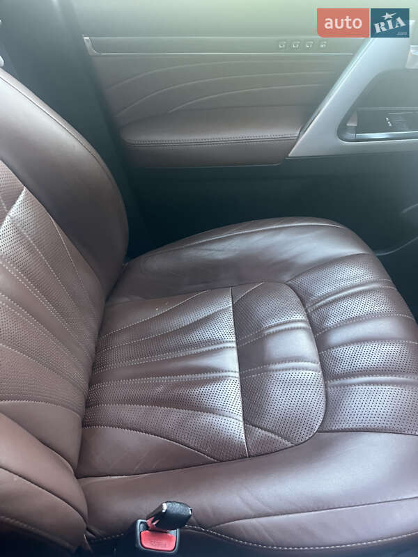 Toyota Land Cruiser 2019