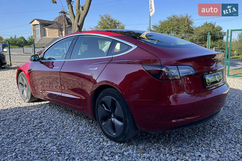 Tesla Model 3 2019
