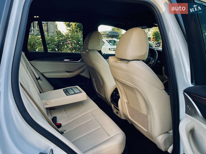 BMW X3 2019