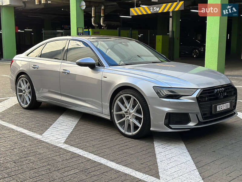 Audi-35