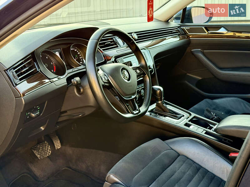 Volkswagen Passat 2016