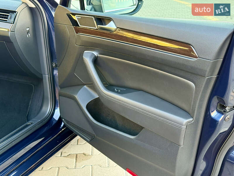 Volkswagen Passat 2016