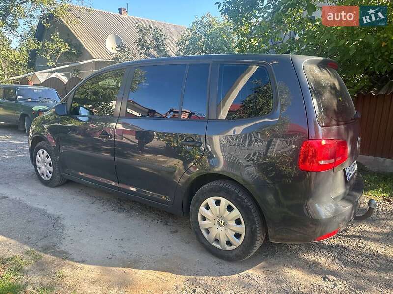 Volkswagen Touran 2014