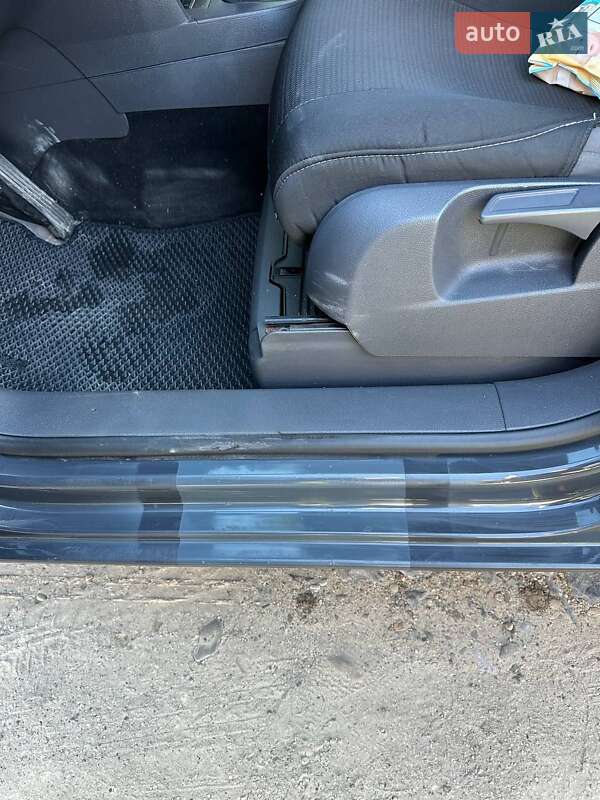 Volkswagen Touran 2014