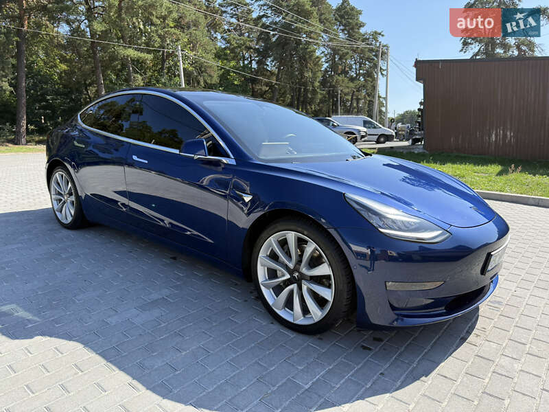 Tesla-5