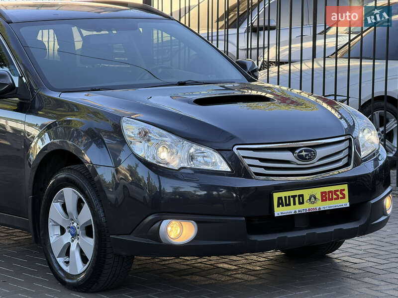 Subaru Legacy 2011