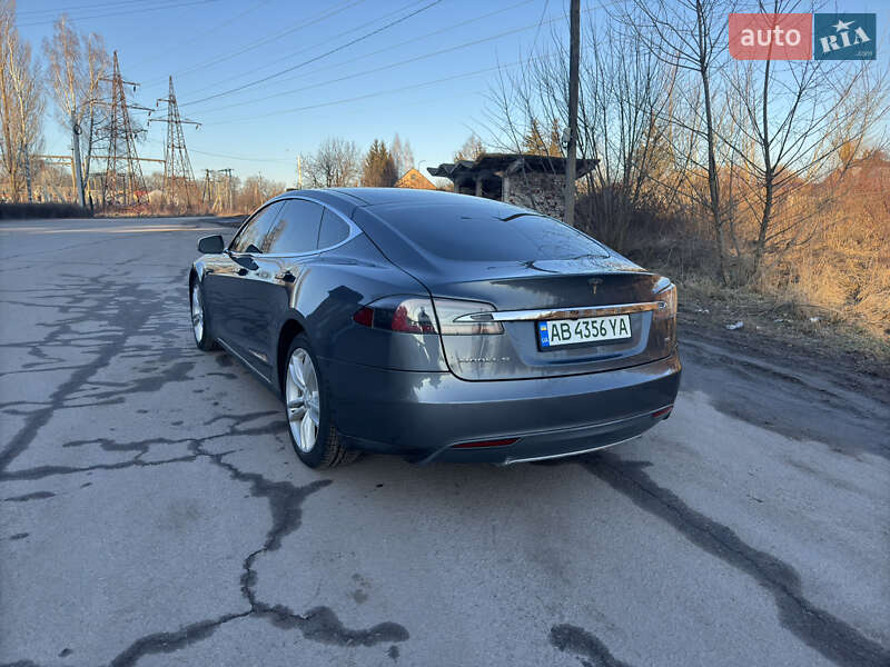 Tesla-9