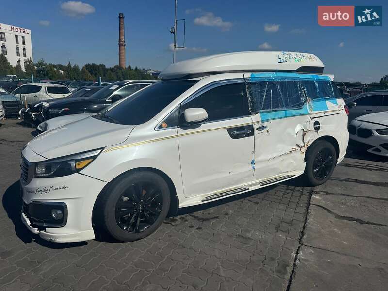 Kia Carnival 2017