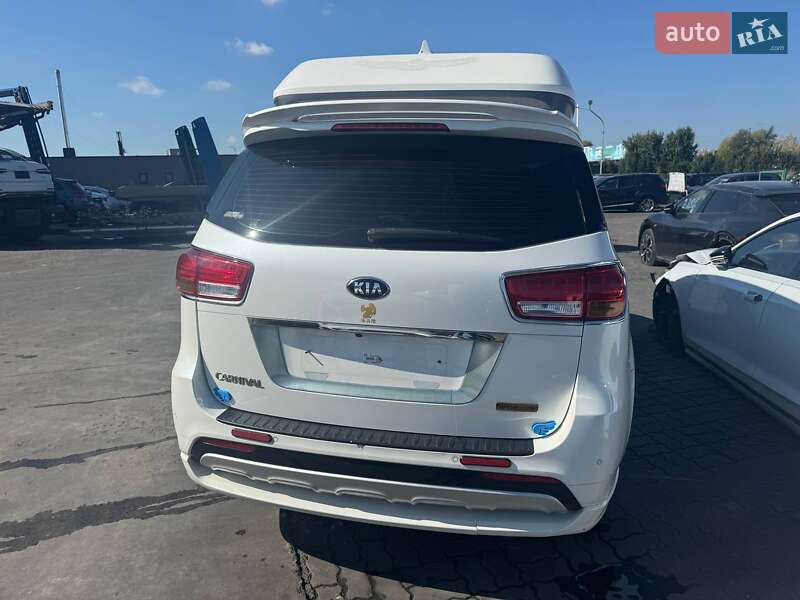 Kia Carnival 2017