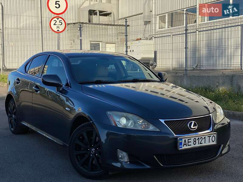 Lexus-20