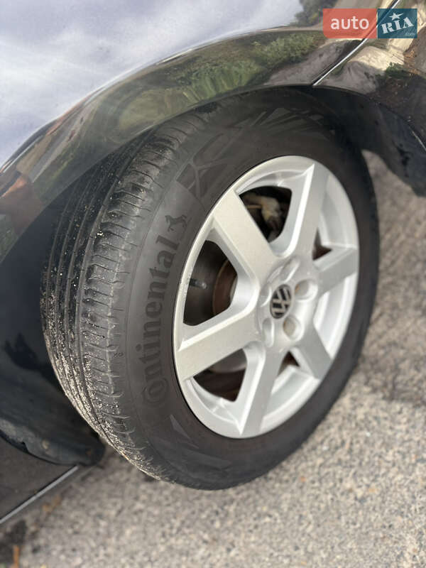 Volkswagen Golf 2011