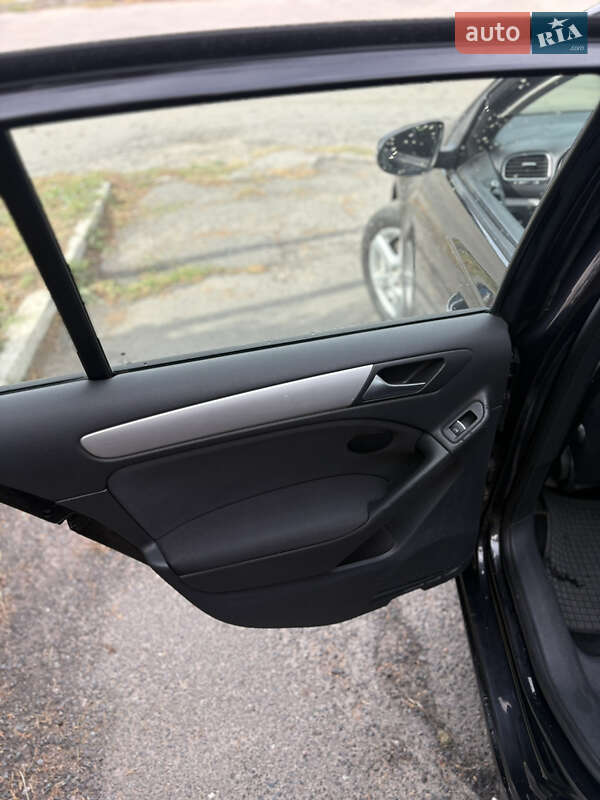 Volkswagen Golf 2011