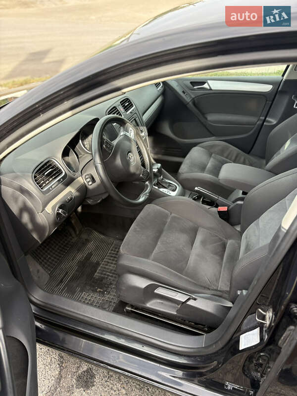 Volkswagen Golf 2011